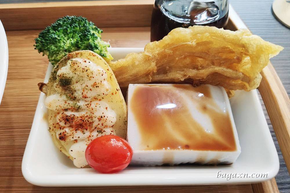 豐原蔬食│一念之間蔬食館。精緻簡餐、美味蔬食