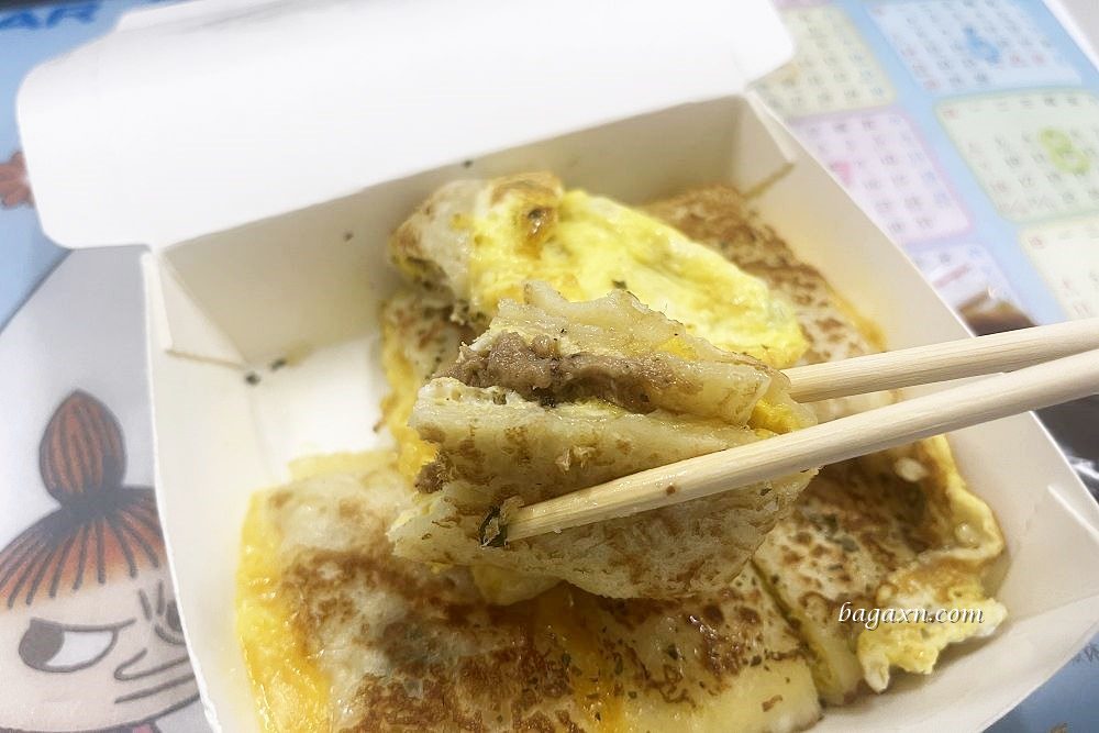 台中粉漿蛋餅│一珍軒古早味蛋餅大德店。油飯當餡真的是怕客人吃不飽,加醬不加醬都很美味 - 第12張圖 台中粉漿蛋餅│一珍軒古早味蛋餅大德店。油飯當餡真的是怕客人吃不飽,加醬不加醬都很美味