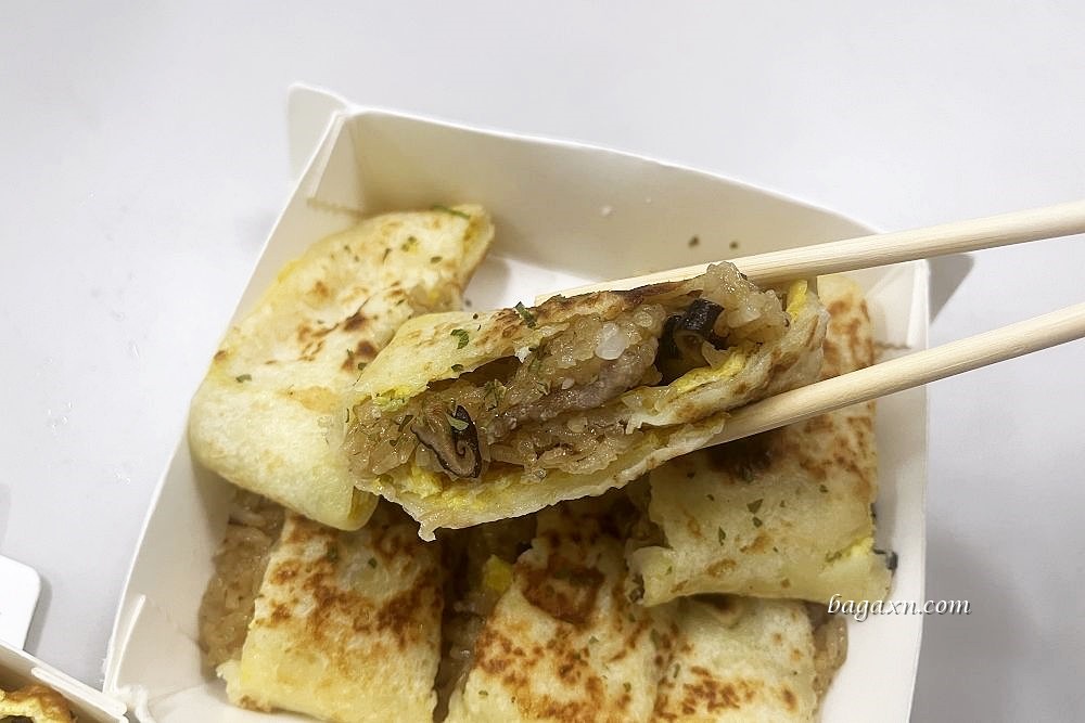 台中粉漿蛋餅│一珍軒古早味蛋餅大德店。油飯當餡真的是怕客人吃不飽,加醬不加醬都很美味 - 第9張圖 台中粉漿蛋餅│一珍軒古早味蛋餅大德店。油飯當餡真的是怕客人吃不飽,加醬不加醬都很美味