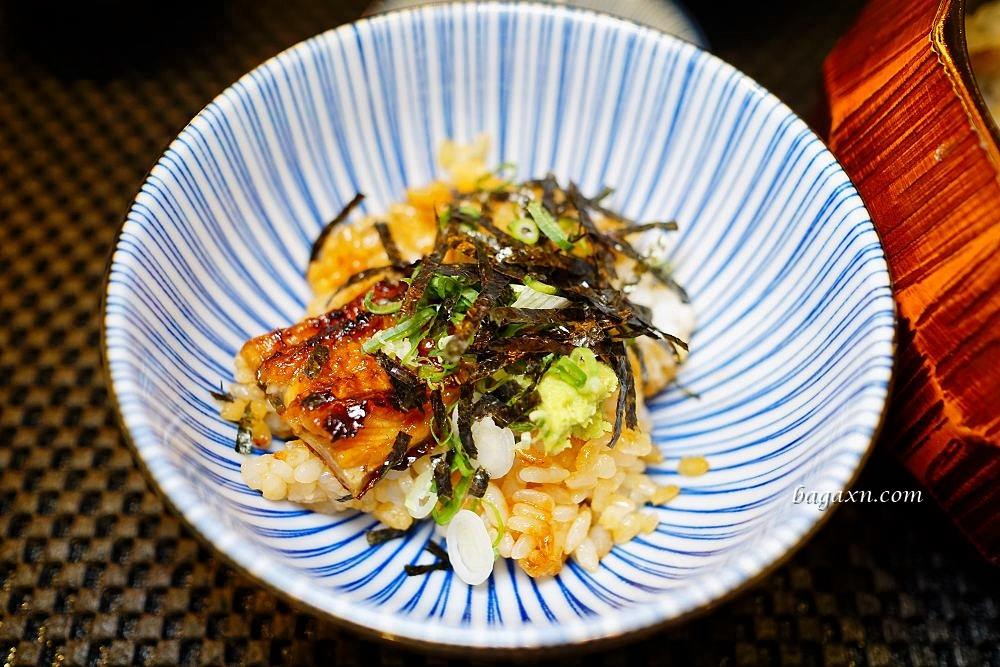 台中西區鰻魚飯│一鰻。頂級青口活鰻手工拔刺，搭配自煮鰻魚醬炭烤而成