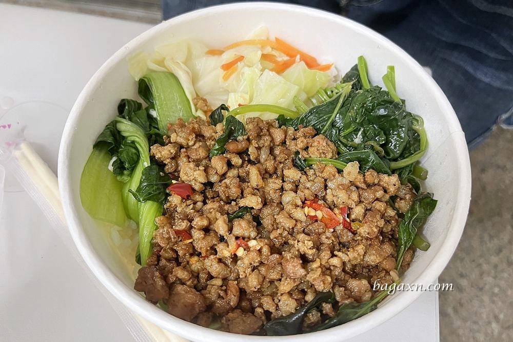 台中南屯│三姊妹越南美食。口味道地、價格實惠,評價少的低調美食店 - 第8張圖 台中南屯│三姊妹越南美食。口味道地、價格實惠,評價少的低調美食店