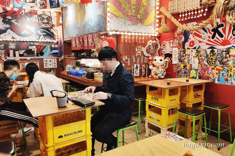 台中丼飯│信兵衛手作丼飯壽司，巷弄浮誇丼飯，份量多吃得超撐