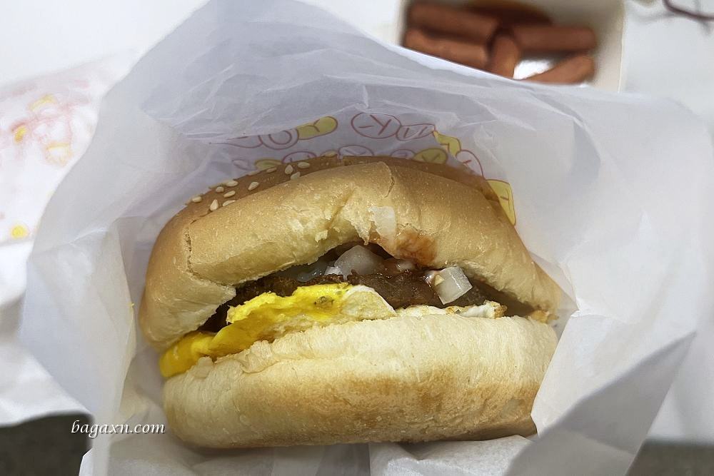 台中南屯早餐│內方外圓早餐店。湯包聽說是必點，但其他早餐我也覺得好吃