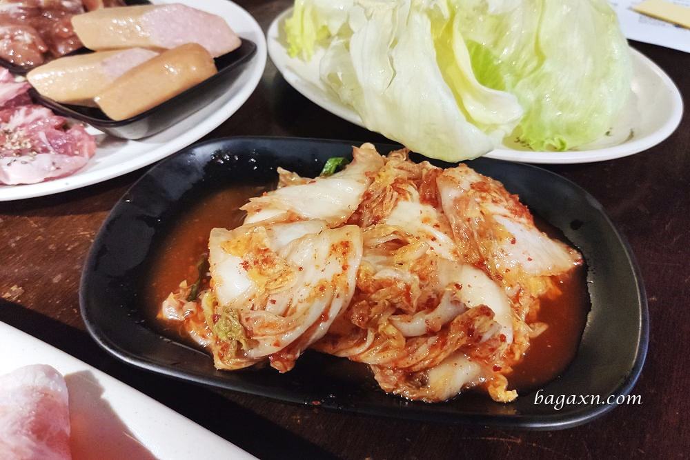 台中西區燒肉│出一張嘴公益店。燒烤吃到飽老店，肉類和冰淇淋選擇多