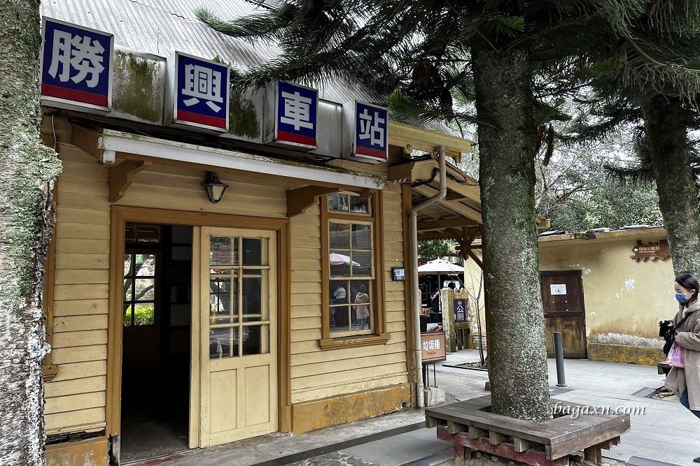 苗栗三義│勝興車站美食。鍋鍋手工麵包/老吳鐵馬臭豆腐/一口香客家小炒滷豆干/老鐵牛肉麵 - 第23張圖 苗栗三義│勝興車站美食。鍋鍋手工麵包/老吳鐵馬臭豆腐/一口香客家小炒滷豆干/老鐵牛肉麵