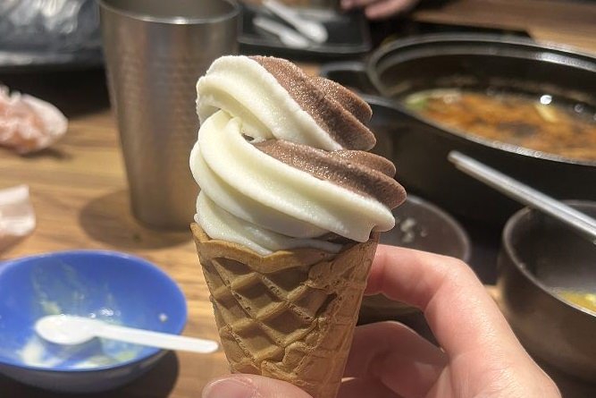 豐原火鍋│十二段鍋物堂。精緻個人火鍋，自助吧野菜鍋料吃到飽