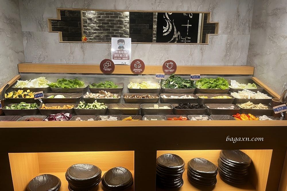 豐原火鍋│十二段鍋物堂。精緻個人火鍋，自助吧野菜鍋料吃到飽