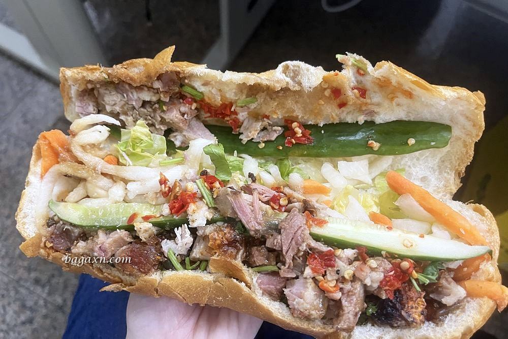 越南法國麵包工藝 Lò Bánh Mì Pasteur│台中第二市場美食,酥脆可口份量大 - 第1張圖 越南法國麵包工藝 Lò Bánh Mì Pasteur│台中第二市場美食,酥脆可口份量大