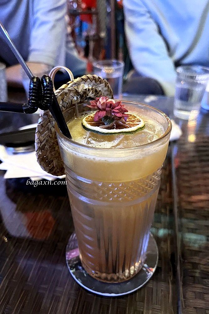 台南餐酒館│NEST餐廳酒吧。出餐快且不錯吃，氣氛很好適合小酌