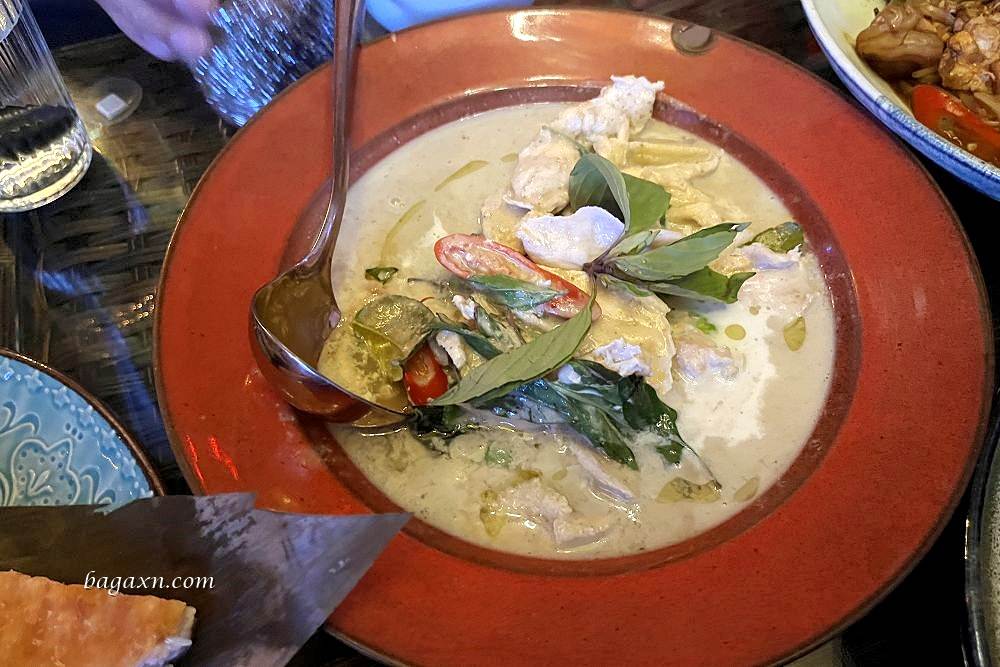 台南餐酒館│NEST餐廳酒吧。出餐快且不錯吃，氣氛很好適合小酌