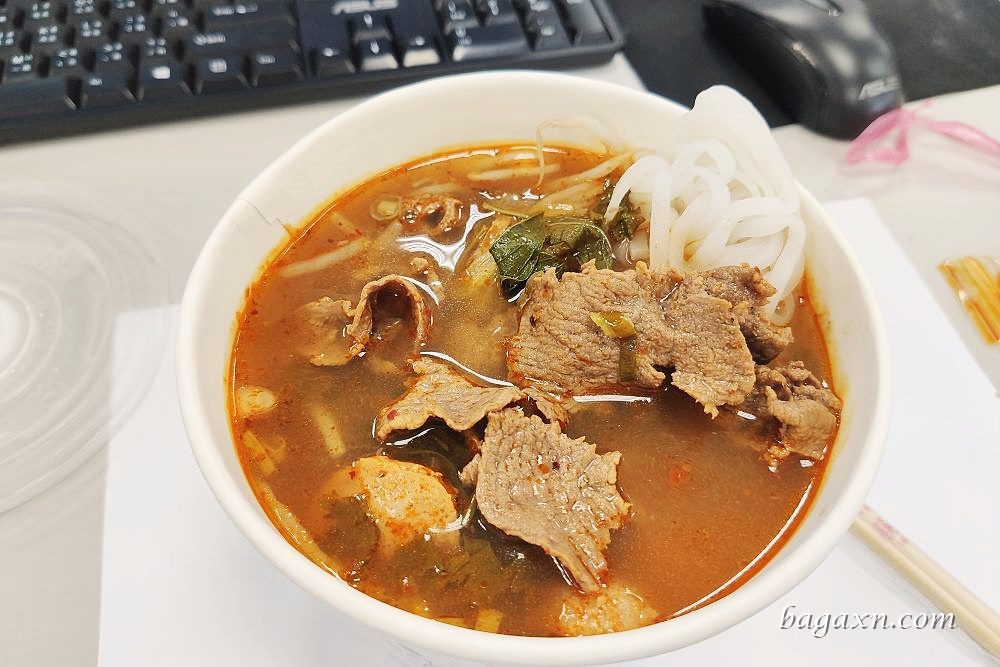 后里巧味小吃│料多味美的越南料理，乾拌或湯麵都很好吃!