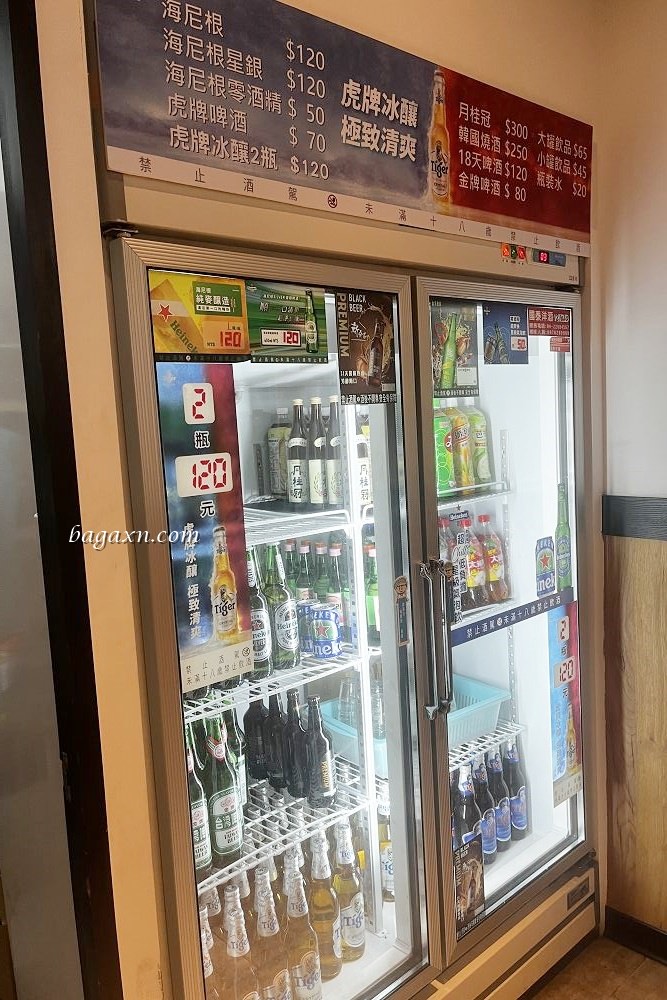 台中北屯│夜燒碳烤居酒屋中清店。食材新鮮選擇多樣，下班小酌聊天好去處