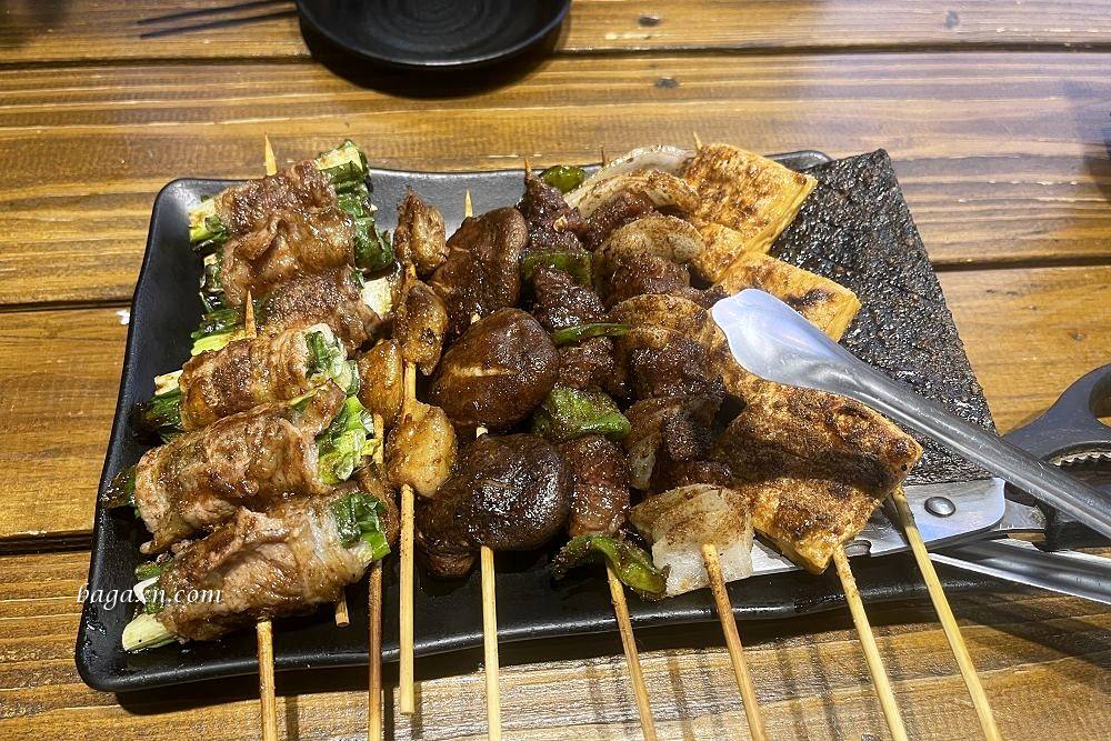 台中北屯│夜燒碳烤居酒屋中清店。食材新鮮選擇多樣，下班小酌聊天好去處