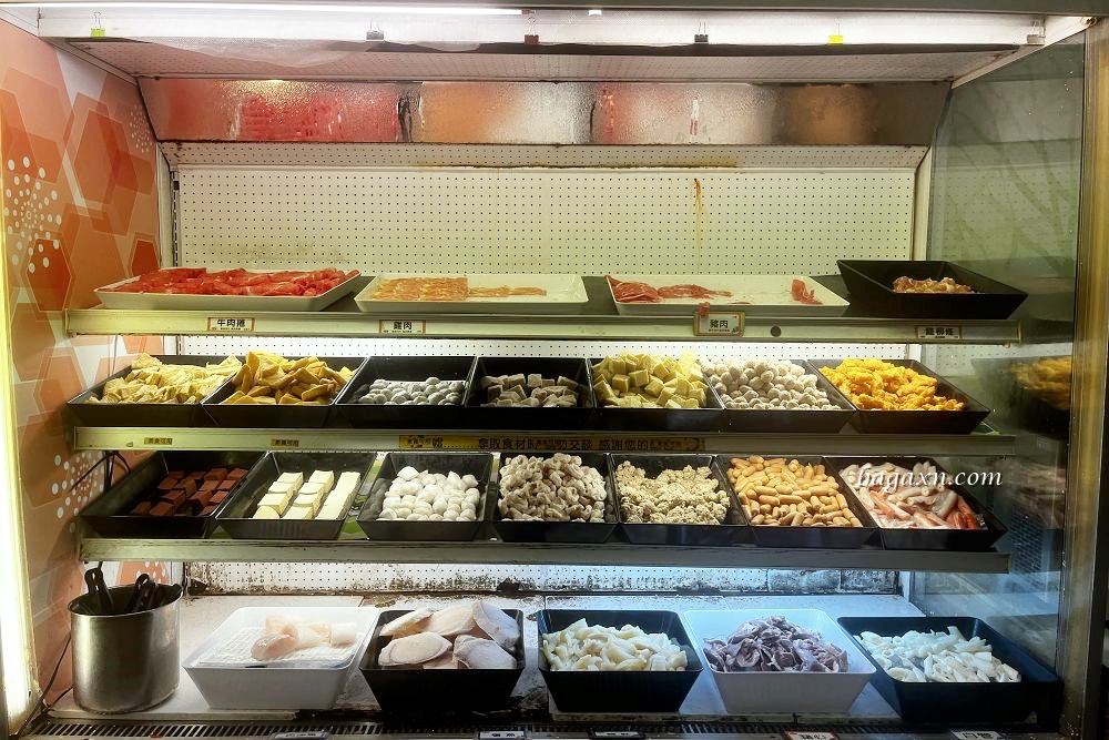 台中西屯│大喜鍋青海店。平價火鍋吃到飽，海帶豆皮好吃