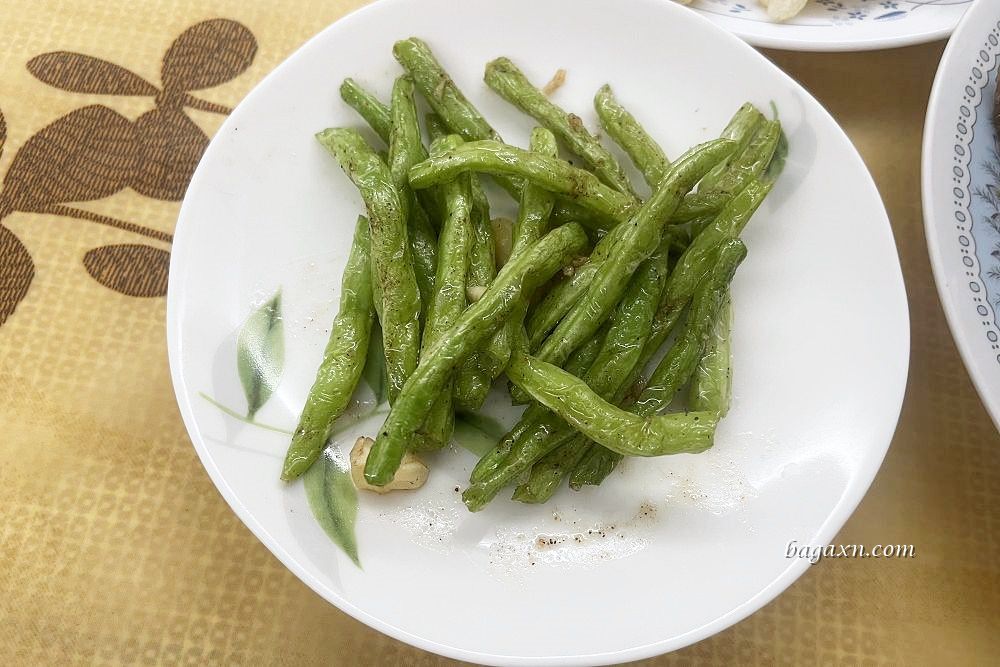 大雅美食│雞哥炸雞店。推薦招牌豆干必吃