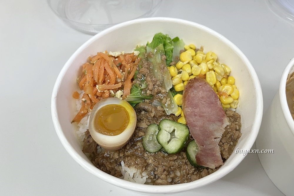 台中南屯│小初店。滷肉飯是肥肥粘粘那種超好吃!推薦一定要加半熟蛋 - 第10張圖 台中南屯│小初店。滷肉飯是肥肥粘粘那種超好吃!推薦一定要加半熟蛋