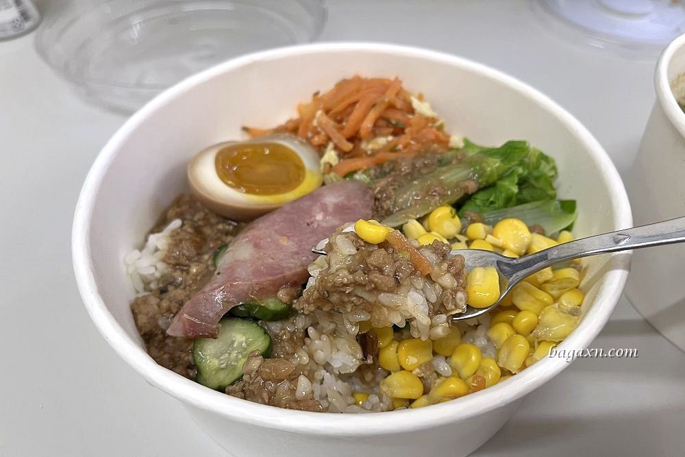 台中南屯│小初店。滷肉飯是肥肥粘粘那種超好吃!推薦一定要加半熟蛋 - 第11張圖 台中南屯│小初店。滷肉飯是肥肥粘粘那種超好吃!推薦一定要加半熟蛋