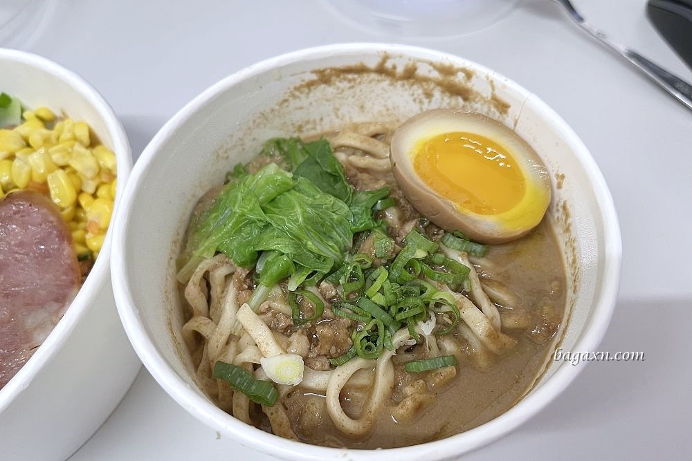 台中南屯│小初店。滷肉飯是肥肥粘粘那種超好吃!推薦一定要加半熟蛋 - 第12張圖 台中南屯│小初店。滷肉飯是肥肥粘粘那種超好吃!推薦一定要加半熟蛋