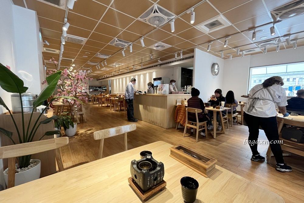 嵐山熟成炸牛排專賣-台中南屯大墩店│美好的桌烤牛排體驗~還有滿滿肉山的牛丼