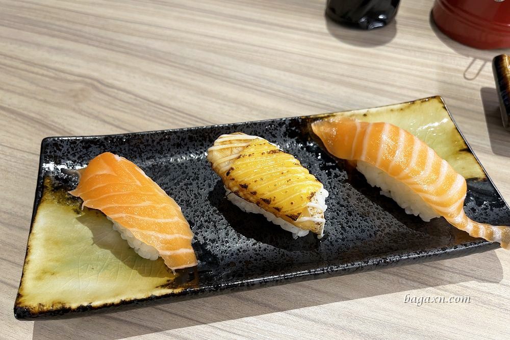 台中北屯│平祿壽司松竹店。飲料比五權店選擇多,鮭魚完勝壽司郎 - 第17張圖 台中北屯│平祿壽司松竹店。飲料比五權店選擇多,鮭魚完勝壽司郎