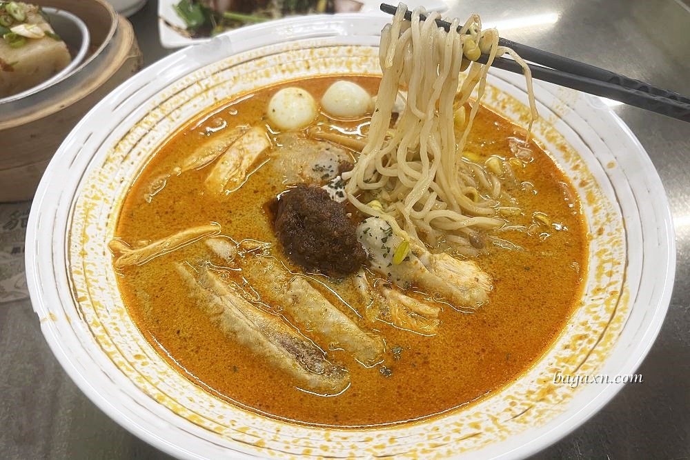 台中新馬料理│新馬小廚南屯店。口味不錯的南洋料理,叻沙麵有辣很好吃 - 第11張圖 台中新馬料理│新馬小廚南屯店。口味不錯的南洋料理,叻沙麵有辣很好吃