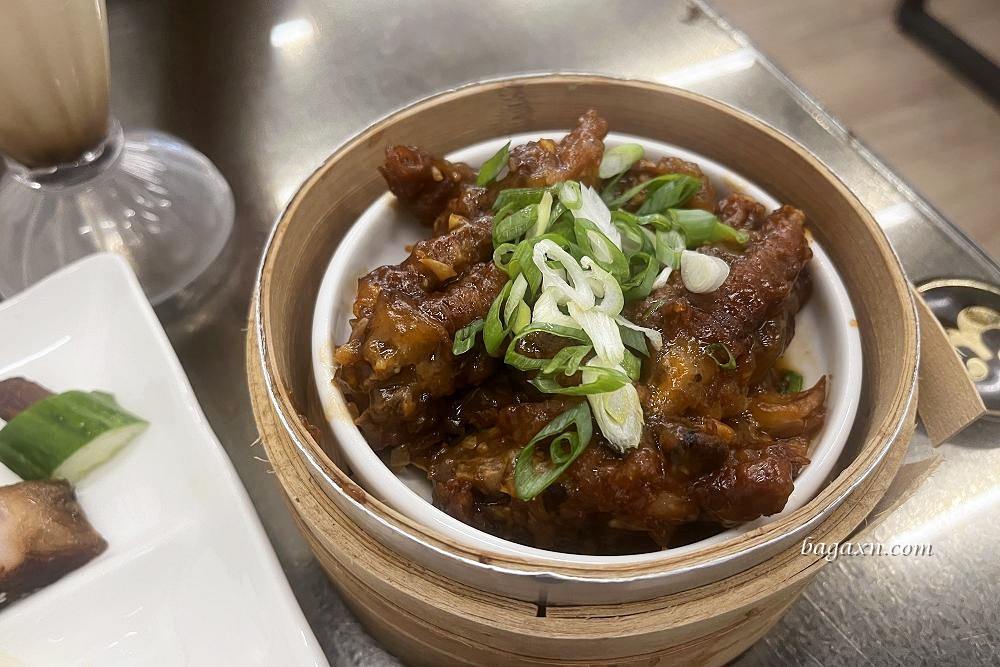 台中新馬料理│新馬小廚南屯店。口味不錯的南洋料理,叻沙麵有辣很好吃 - 第14張圖 台中新馬料理│新馬小廚南屯店。口味不錯的南洋料理,叻沙麵有辣很好吃