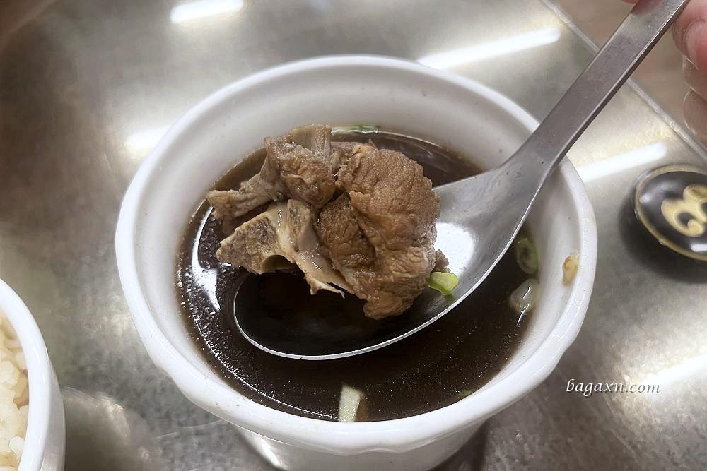 台中新馬料理│新馬小廚南屯店。口味不錯的南洋料理,叻沙麵有辣很好吃 - 第9張圖 台中新馬料理│新馬小廚南屯店。口味不錯的南洋料理,叻沙麵有辣很好吃