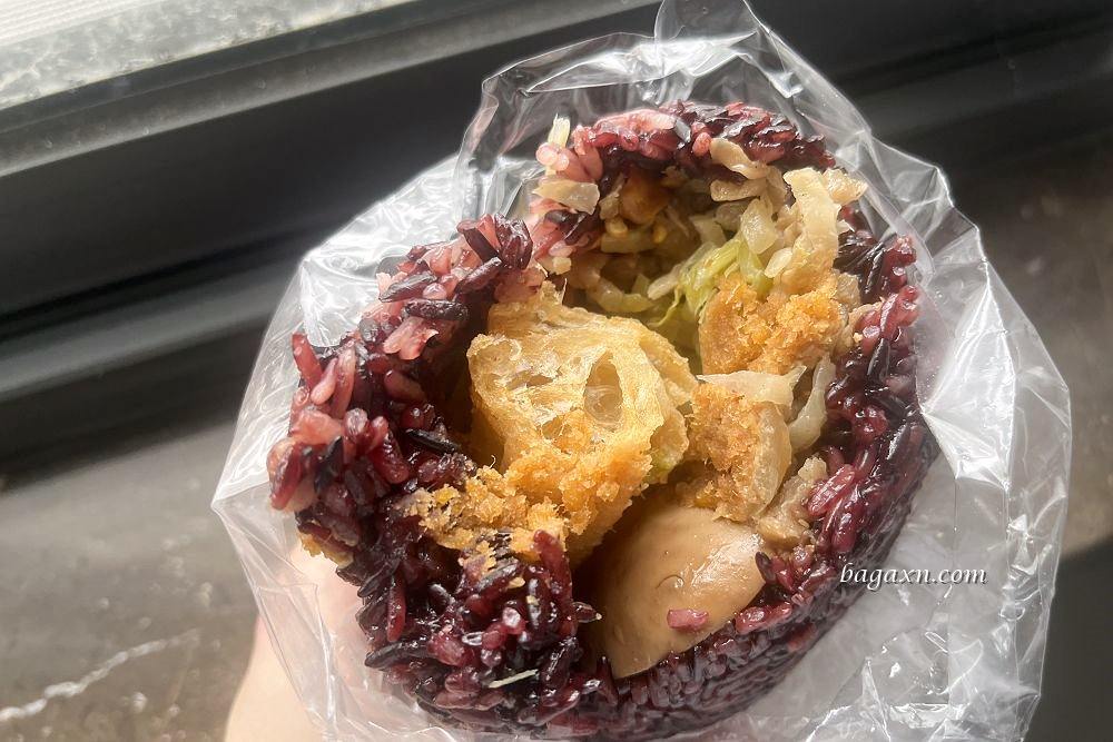 水湳飯糰│王記燒肉飯糰。中清四平路附近超大料多飯糰