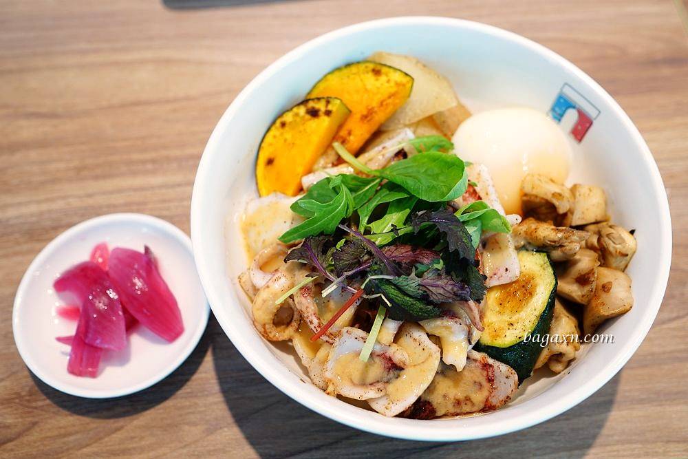 台中南屯丼飯/蓋飯│法丼Fadone。以法式元素重新定義丼飯,色香味俱全吃好又吃飽 - 第20張圖 台中南屯丼飯/蓋飯│法丼Fadone。以法式元素重新定義丼飯,色香味俱全吃好又吃飽