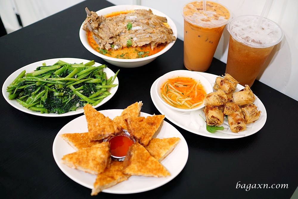 台中西屯月亮蝦餅│泰后月亮蝦餅-西屯店。平價美味的泰式小吃 - 第1張圖 泰后月亮蝦餅 (1)