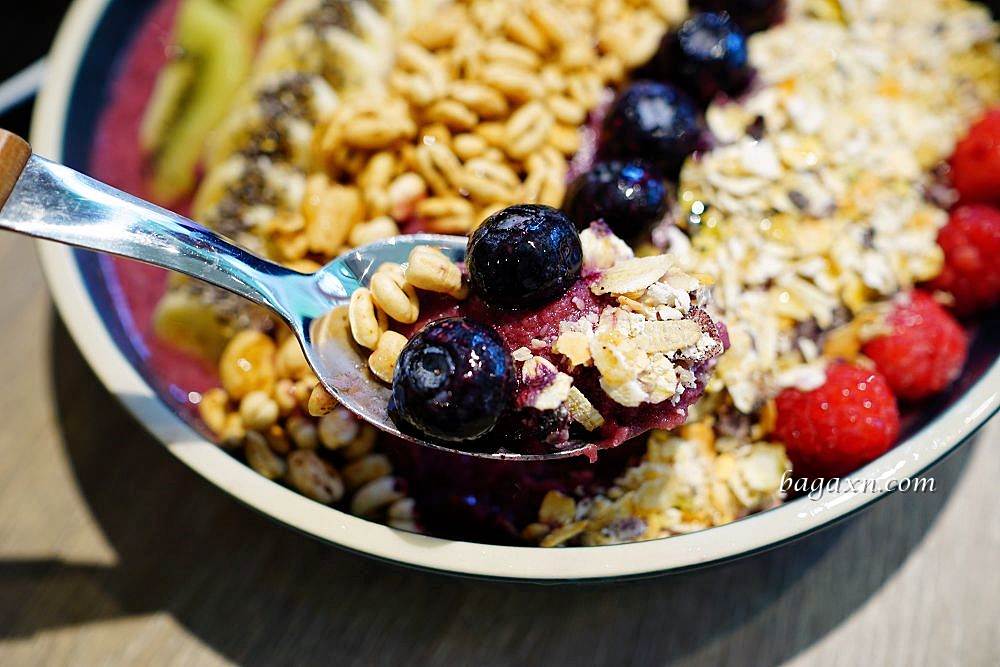 一中商圈早午餐│洄流Stream早午餐。食材新鮮豐盛美味//寵物友善餐廳