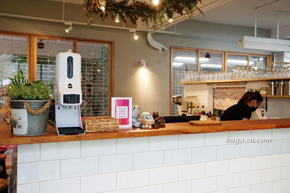 一中商圈早午餐│洄流Stream早午餐。食材新鮮豐盛美味//寵物友善餐廳