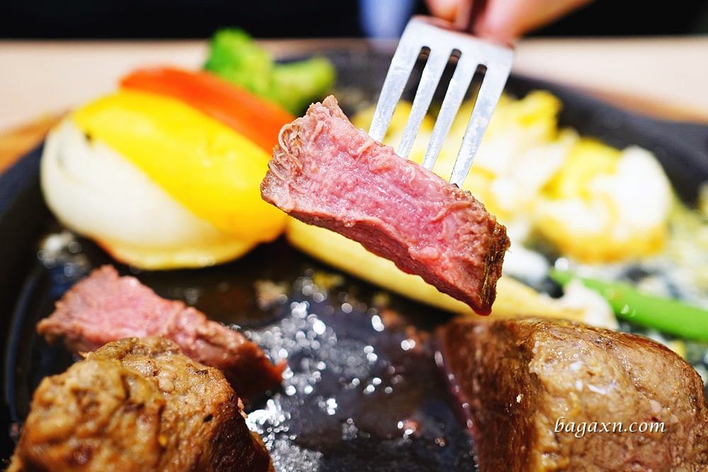 台中西屯平價牛排│焰王牛排。最低只要150元即可享受美味排餐 - 第13張圖 台中西屯平價牛排│焰王牛排。最低只要150元即可享受美味排餐