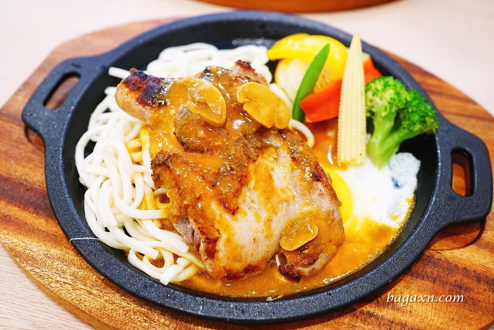 台中西屯平價牛排│焰王牛排。最低只要150元即可享受美味排餐 - 第14張圖 台中西屯平價牛排│焰王牛排。最低只要150元即可享受美味排餐