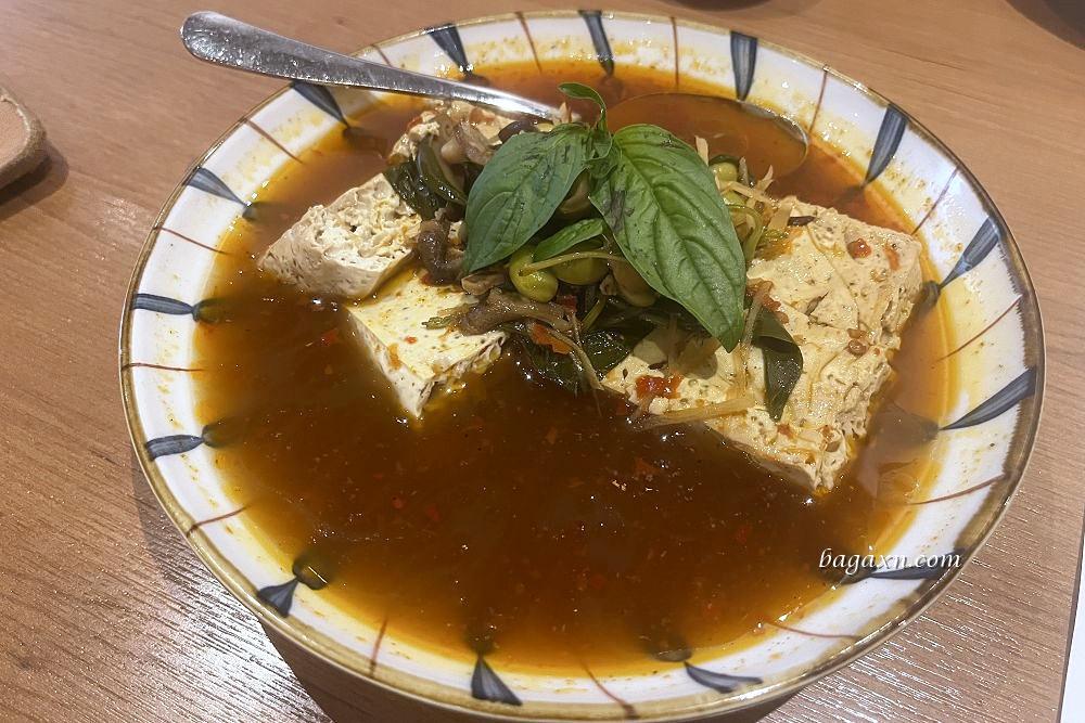 台中西屯│空也素麵食。很好吃的素食麵店,炸物挺出色的 - 第17張圖 台中西屯│空也素麵食。很好吃的素食麵店,炸物挺出色的