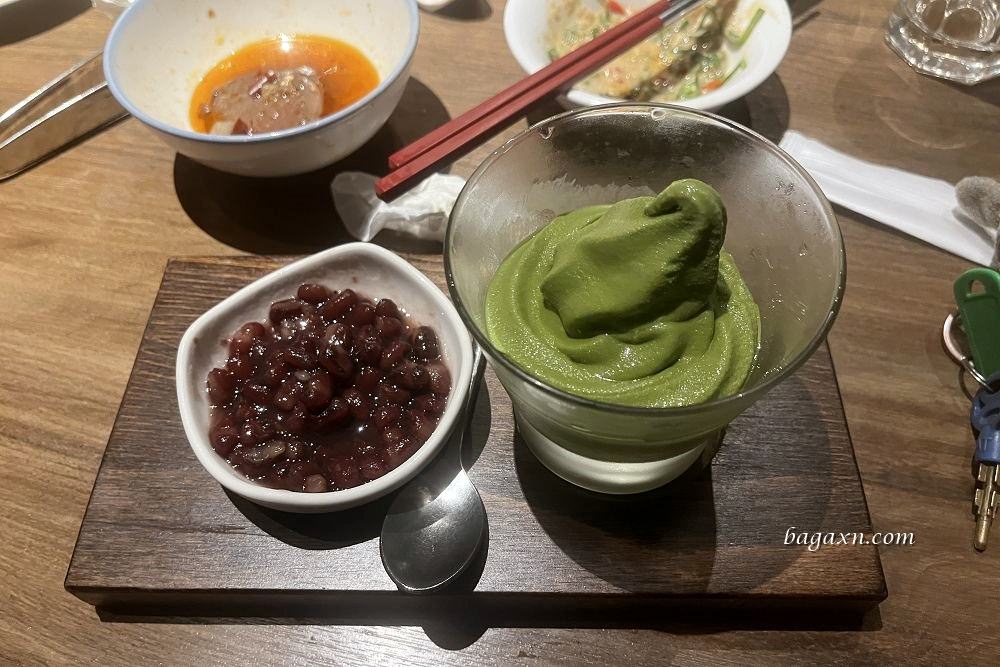 台中南屯│老常在麻辣鍋。鍋底豆腐是我吃過最好吃的