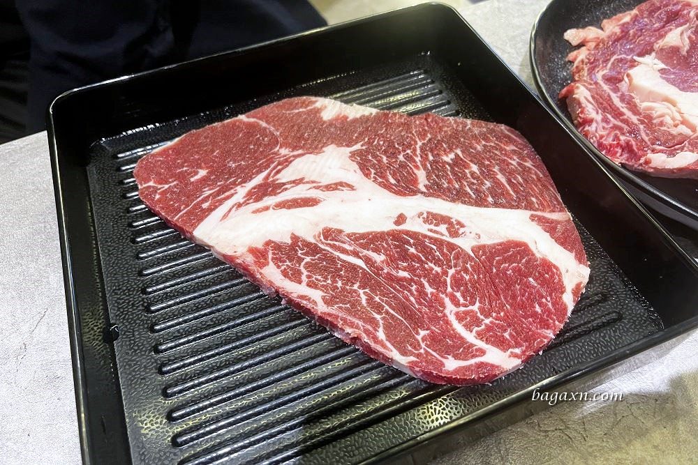 肉次方燒肉放題台中文心崇德店│台中燒肉吃到飽原塊牛很好吃 - 第17張圖 肉次方燒肉放題台中文心崇德店│台中燒肉吃到飽原塊牛很好吃