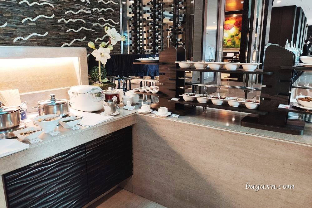 台南住宿│臺邦商旅。環境舒適服務態度佳，早餐豐盛好吃