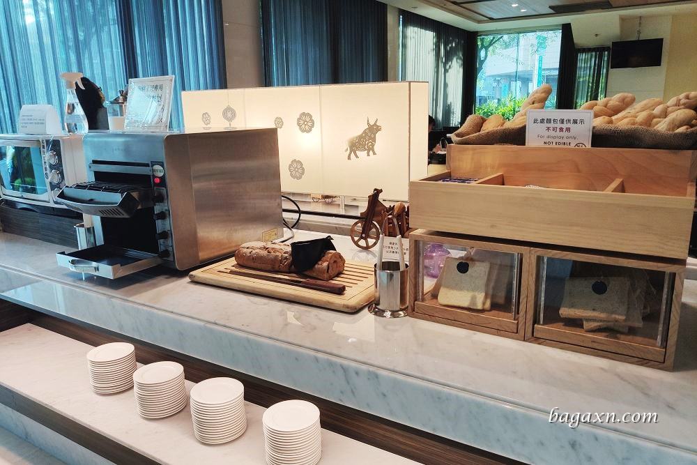 台南住宿│臺邦商旅。環境舒適服務態度佳，早餐豐盛好吃