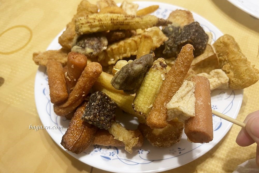 台中后里│蔬香四溢-蔬食炸物。好吃的素食炸物，還有用脫油機吃起來不油膩