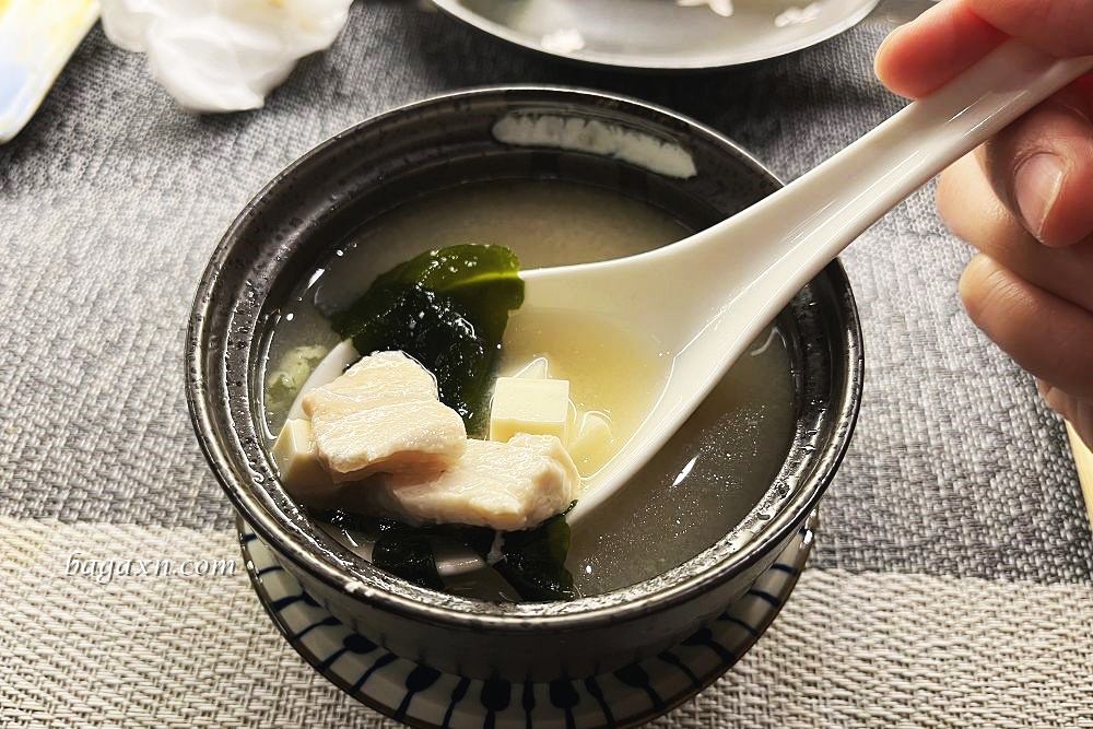 南屯日本料理│親不知丼飯壽司。文心南三路上低調日料店,氣氛好CP值挺高 - 第9張圖 南屯日本料理│親不知丼飯壽司。文心南三路上低調日料店,氣氛好CP值挺高