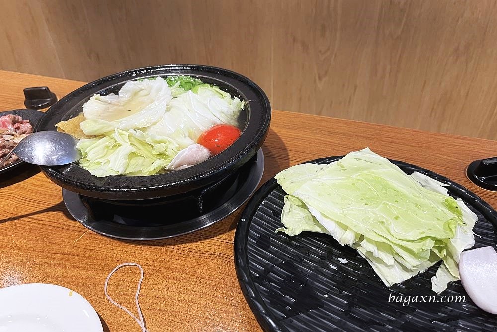 豐原火鍋│原石鍋。石頭火鍋桌邊炒肉香噴噴,煎蛋很好吃 - 第10張圖 豐原火鍋│原石鍋。石頭火鍋桌邊炒肉香噴噴,煎蛋很好吃