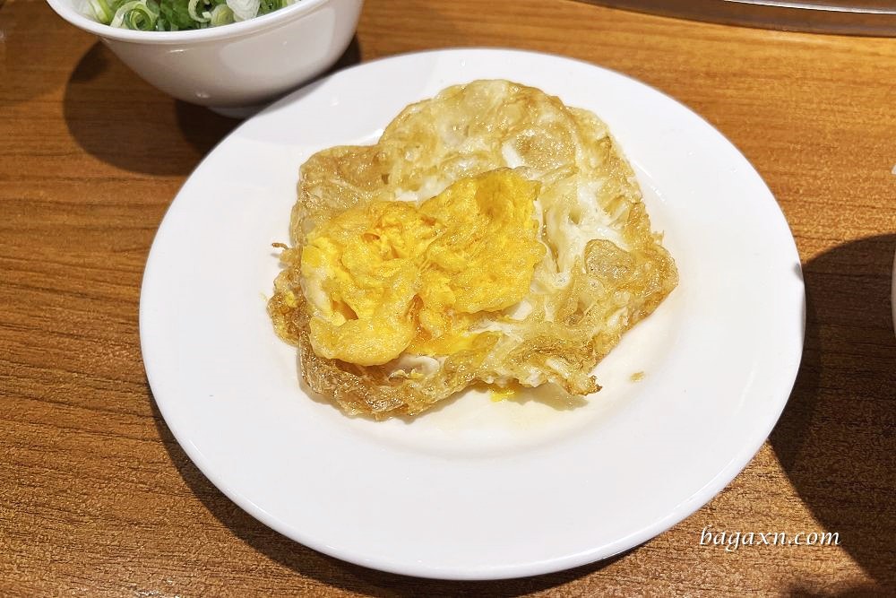 豐原火鍋│原石鍋。石頭火鍋桌邊炒肉香噴噴,煎蛋很好吃 - 第6張圖 豐原火鍋│原石鍋。石頭火鍋桌邊炒肉香噴噴,煎蛋很好吃