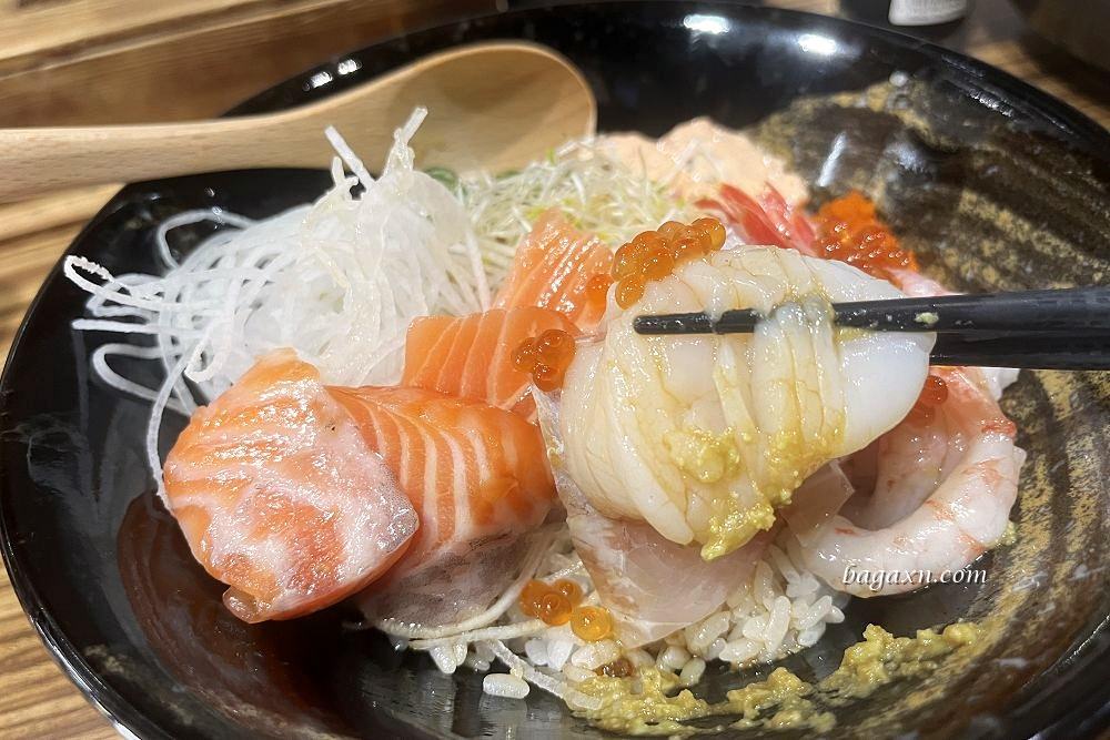 台中豐原│定日式料理。食材新鮮份量多,味噌魚湯可以無限續碗 - 第13張圖 台中豐原│定日式料理。食材新鮮份量多,味噌魚湯可以無限續碗