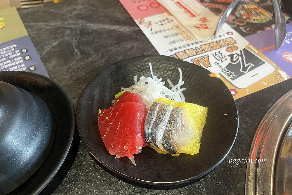 豐原燒烤│石頭日式炭火燒肉豐原館。副食選擇多，還有哈根達斯莫凡彼吃到飽