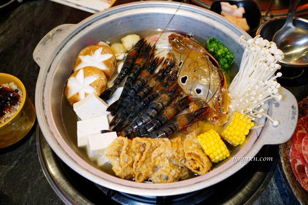 豐原燒肉│石頭日式炭火燒肉豐原館。2023改版新菜單，高品質肉類海鮮還有甜點櫃