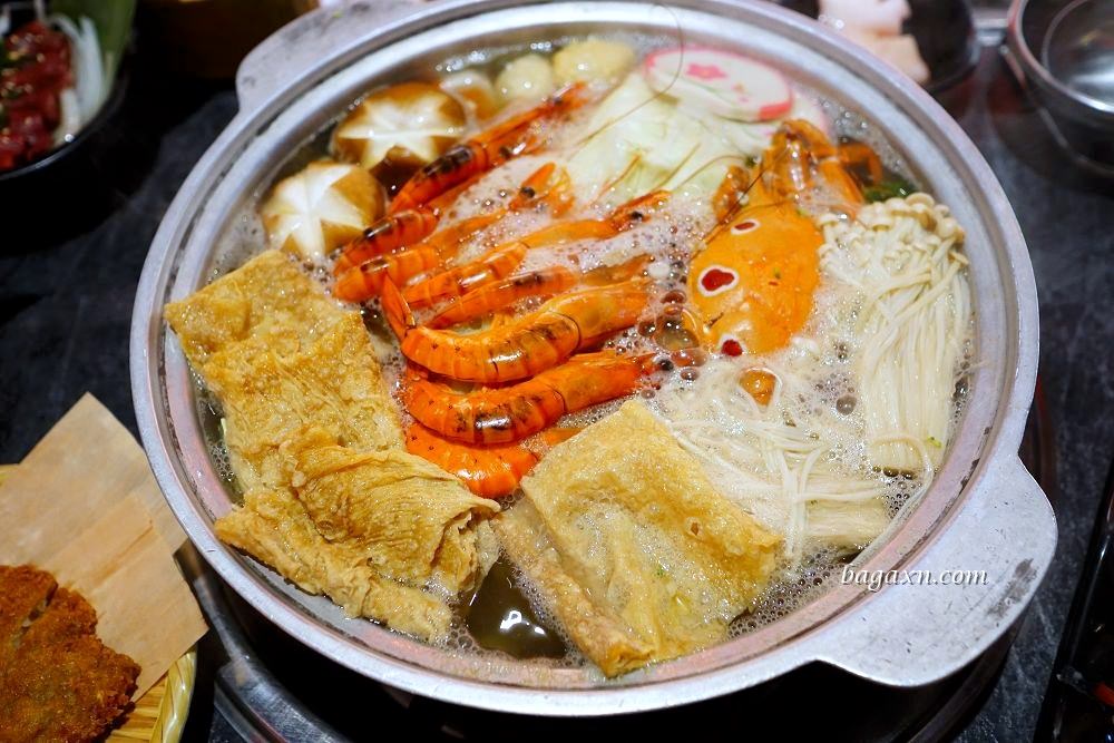 豐原燒肉│石頭日式炭火燒肉豐原館。2023改版新菜單，高品質肉類海鮮還有甜點櫃