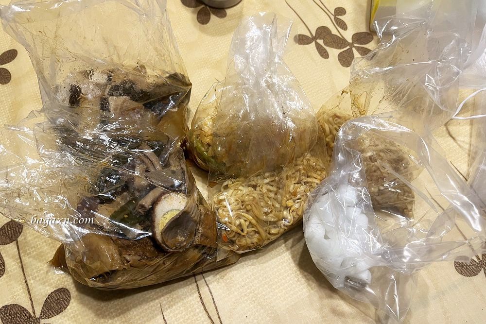 逢甲美食│秘醬滷味。口味不錯的乾滷味,推紅蔥乾麵、滷炸豆腐及炸蛋 - 第6張圖 逢甲美食│秘醬滷味。口味不錯的乾滷味,推紅蔥乾麵、滷炸豆腐及炸蛋