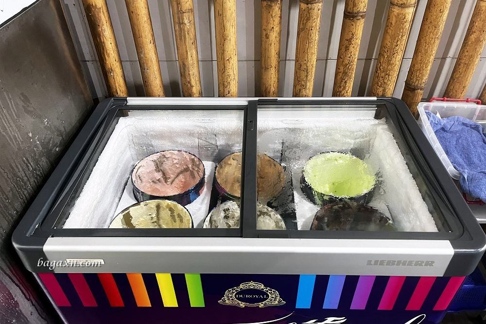 台中蚵仔吃到飽│金賀夯美食廣場。烤蚵各式鮮蚵料理吃到飽，產地當日新鮮直送
