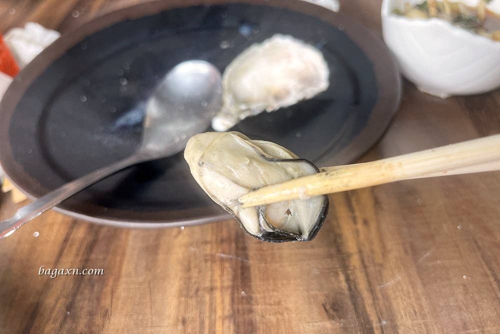 台中蚵仔吃到飽│金賀夯美食廣場。烤蚵各式鮮蚵料理吃到飽，產地當日新鮮直送
